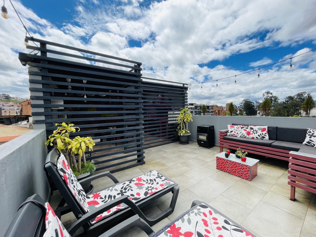 apartment with a terrace in front of the Tomebamba River in Cuenca, Ecuador