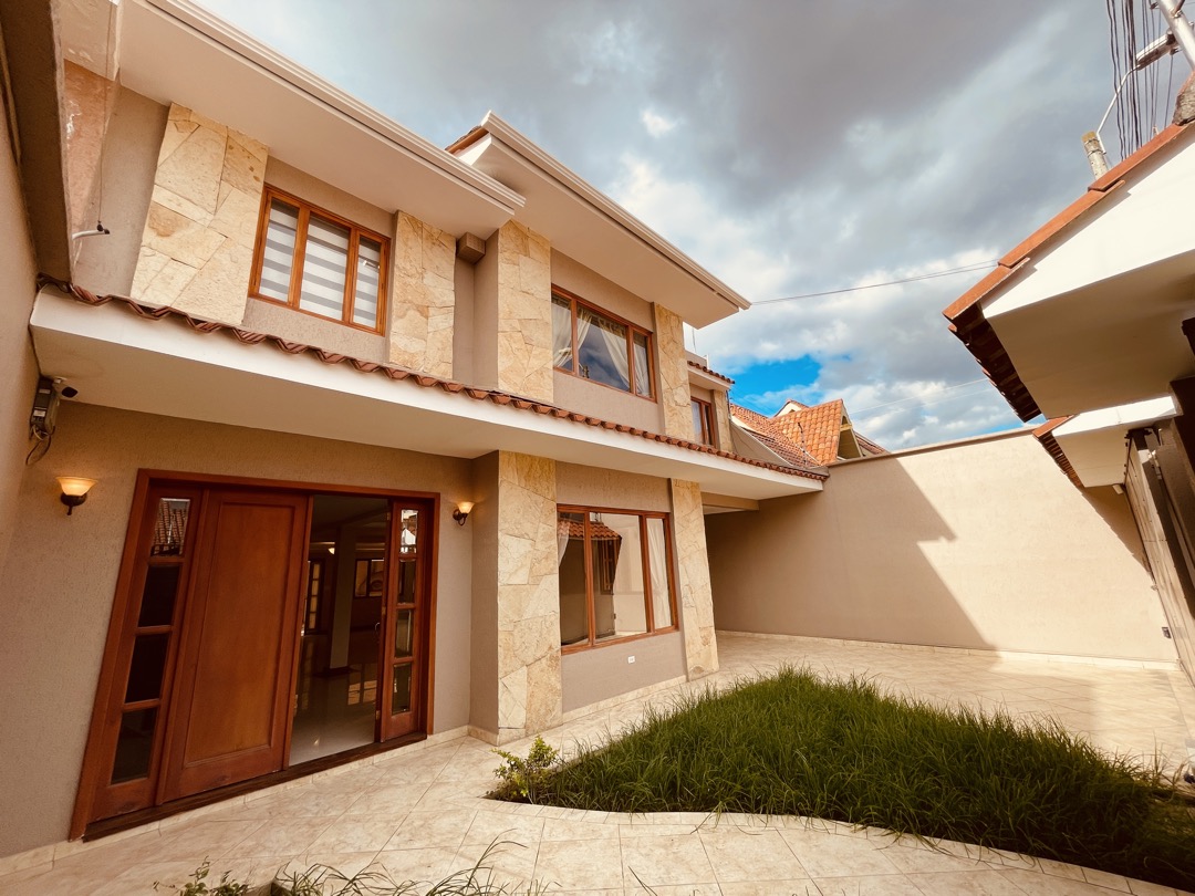 casa de venta en cuenca ecuador