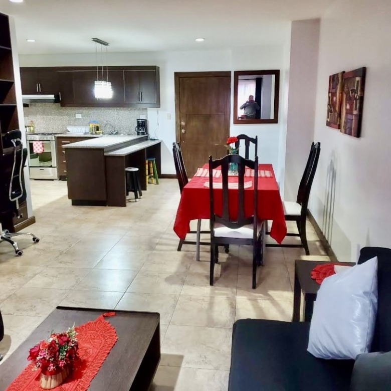 suite de venta en cuenca ecuador