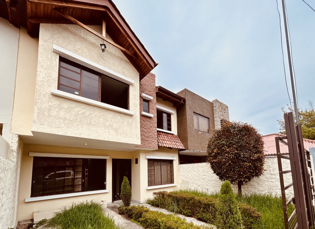 cases economicas de venta en cuenca ecuador