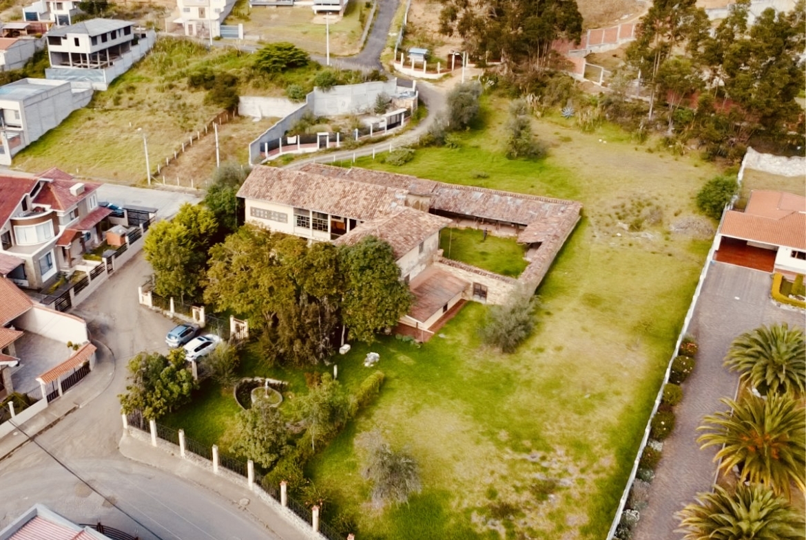 Terreno en venta en Charasol Azogues