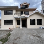 casas de venta con terreno en cuenca ecuador