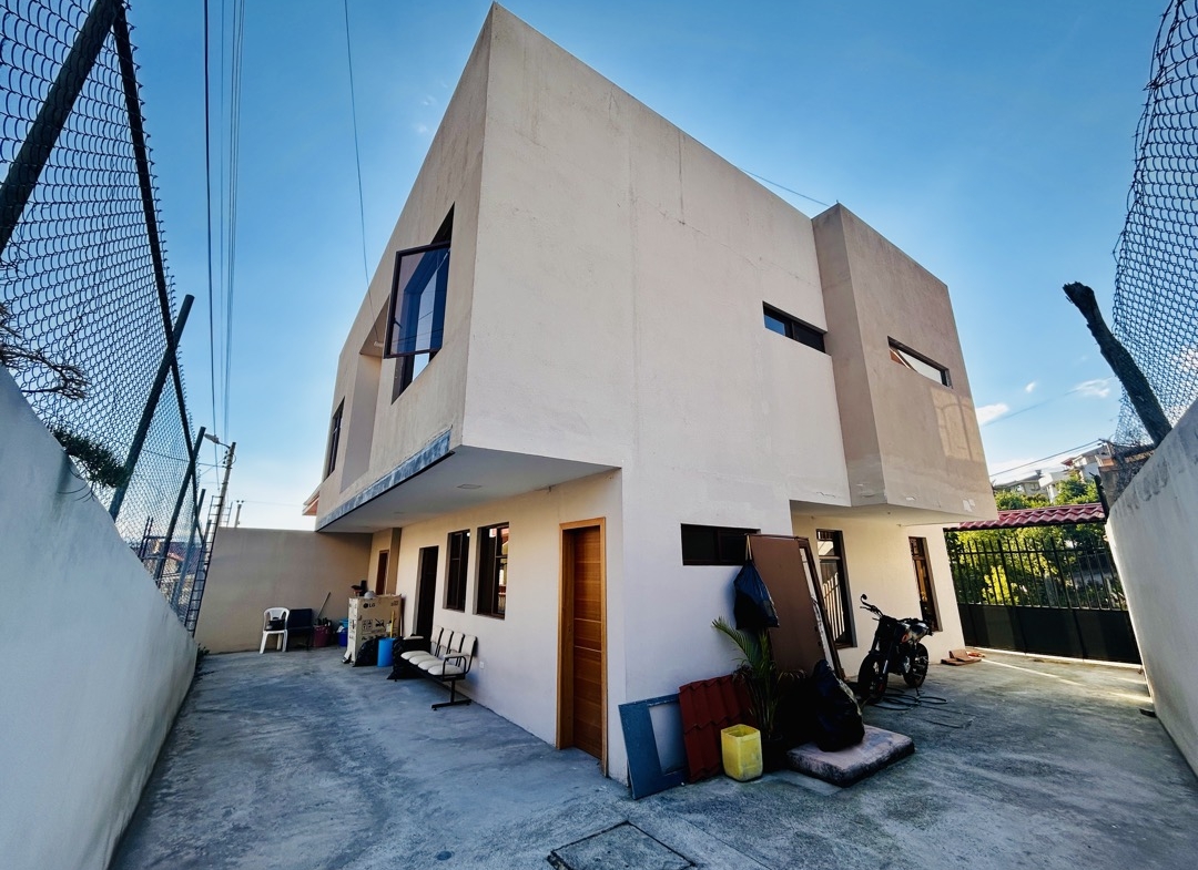 casas de venta en Azogues Ecuador