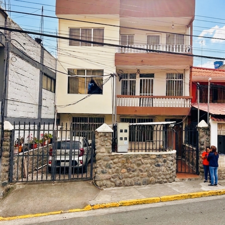 casas de venta en azogues ecuador