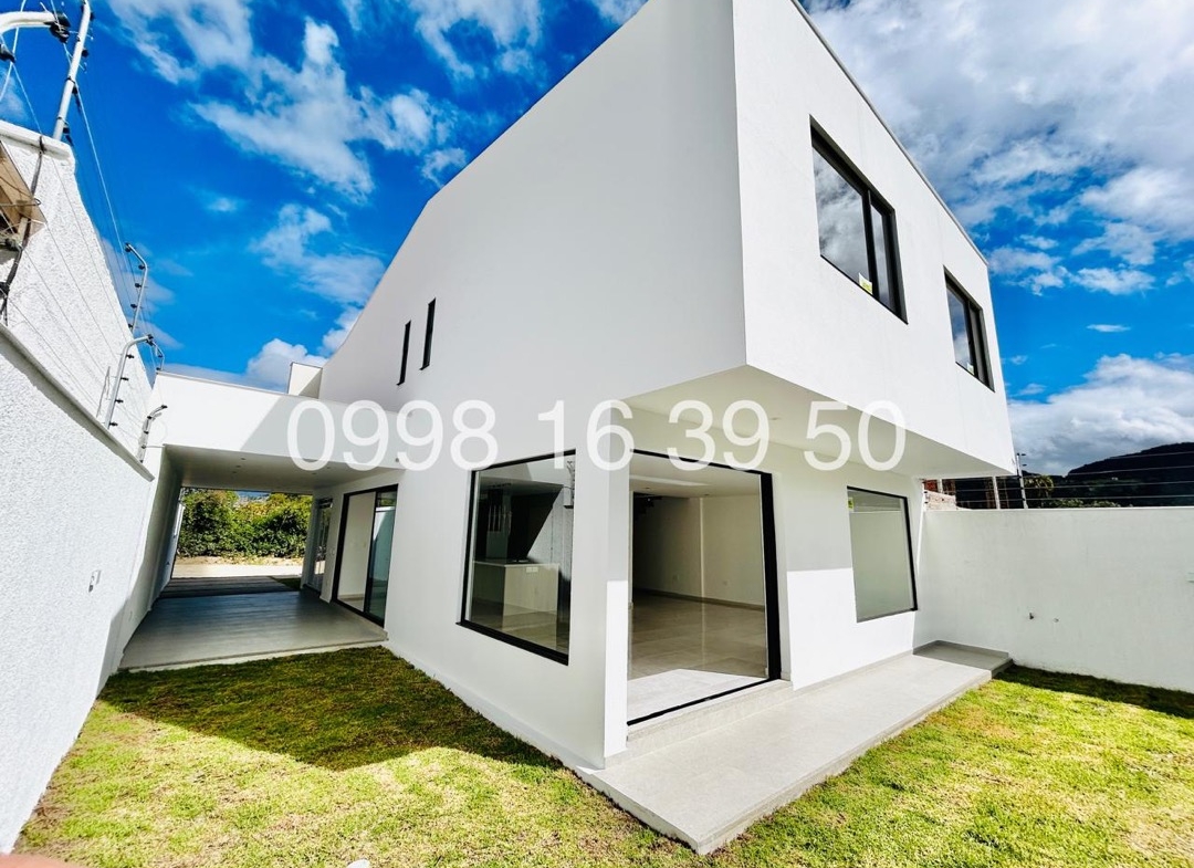 casas de venta en Challuabamba Cuenca