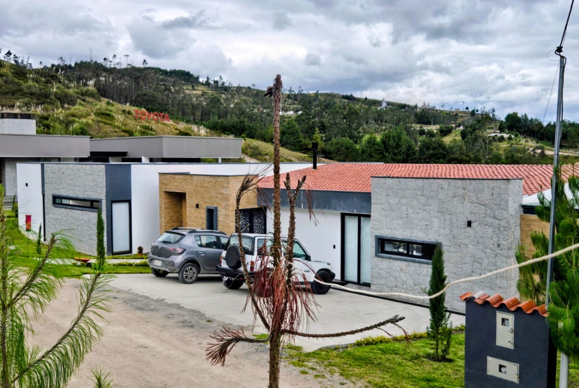 Casa de un solo piso de venta en Cuenca Ecuador | Tarqui