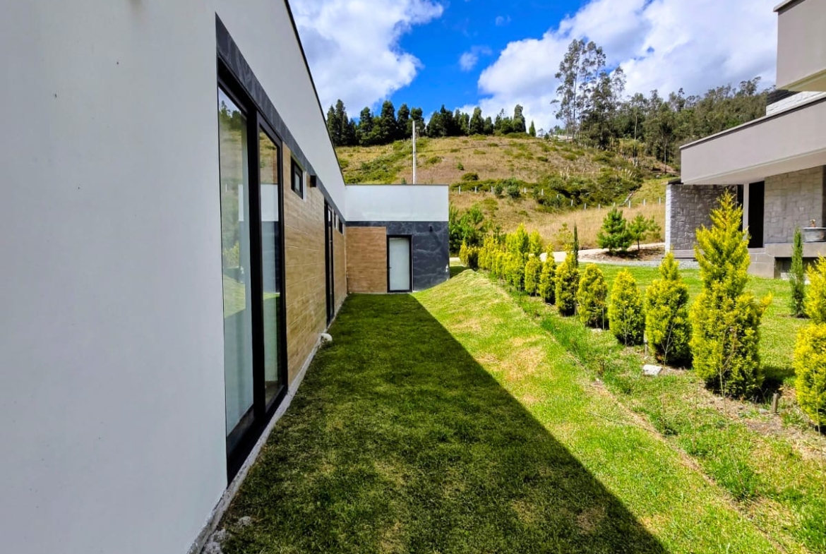 Casa de un solo piso de venta en Cuenca Ecuador | Tarqui