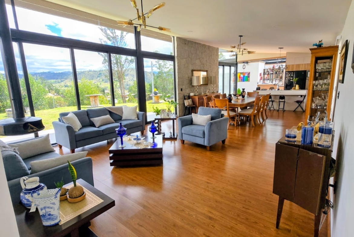 Casa de un solo piso de venta en Cuenca Ecuador | Tarqui