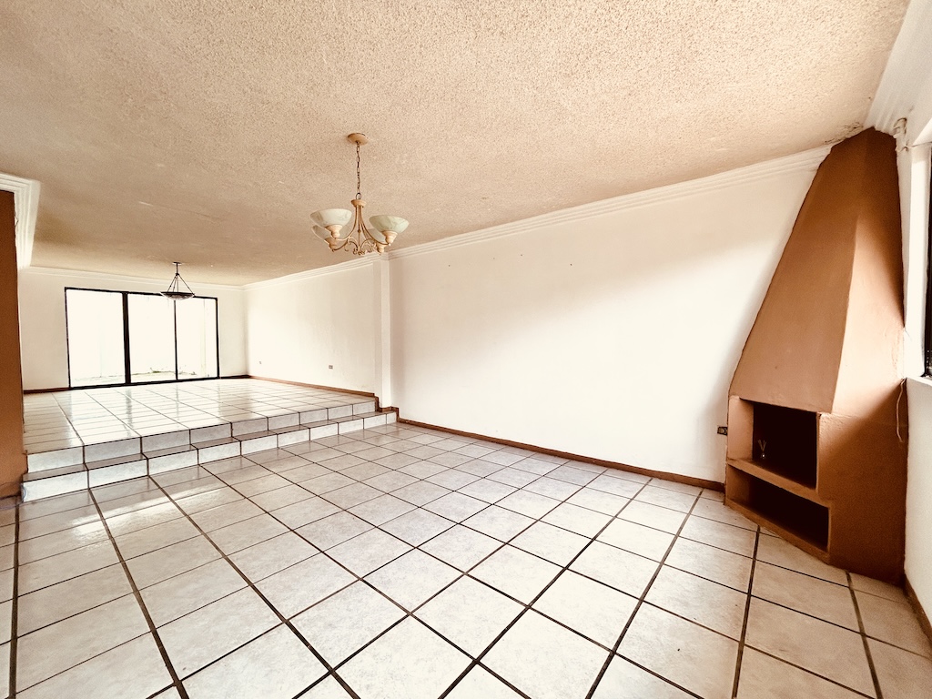 casa de venta en Gapal Cuenca cerca wayra plaza