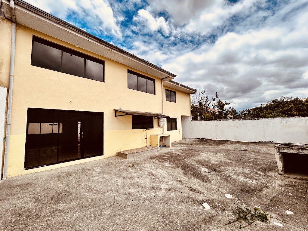 casa de venta en Gapal Cuenca cerca wayra plaza