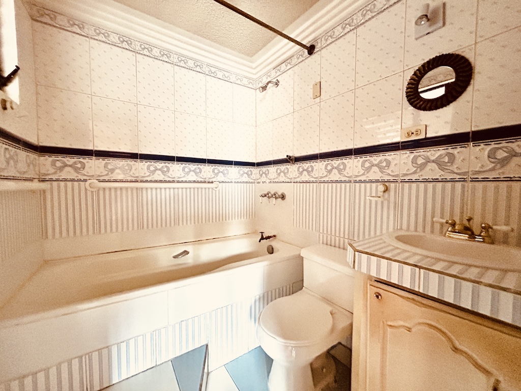casa de venta en Gapal Cuenca cerca wayra plaza