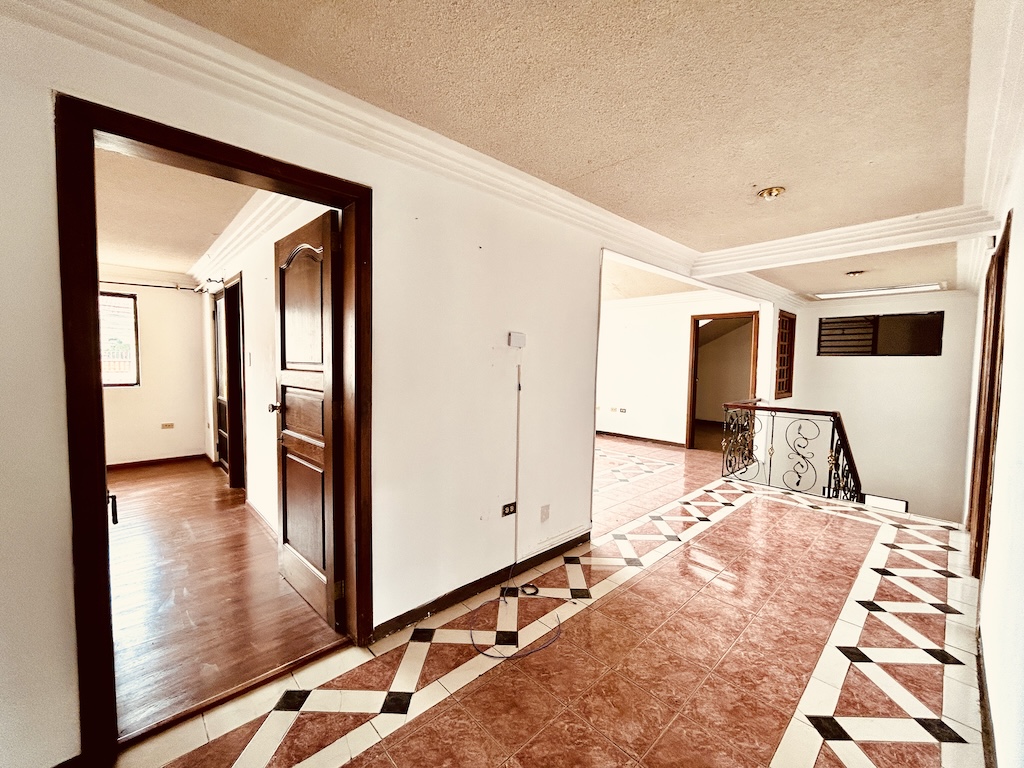 casa de venta en Gapal Cuenca cerca wayra plaza