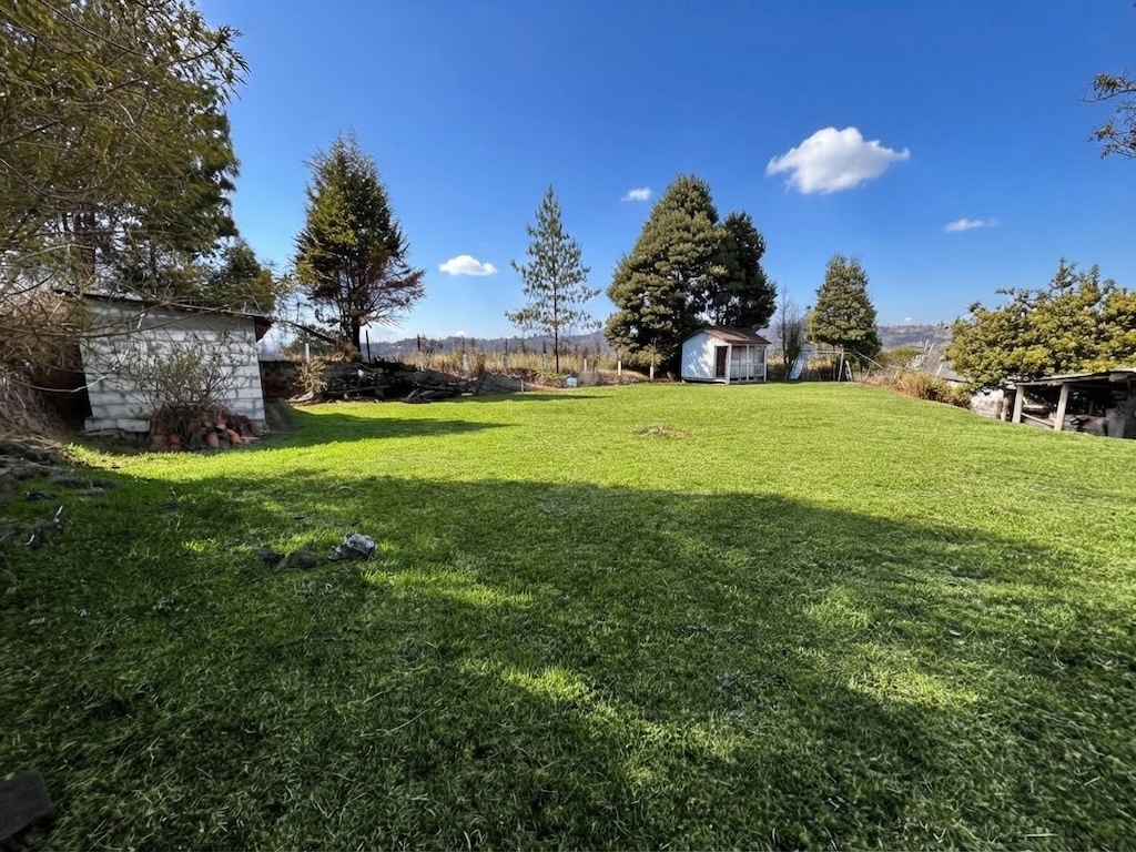 Quinta vacacional en venta cerca de Cuenca con piscina y jacuzzi